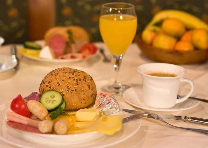 Kroesbacher Hotel apartamentowy 3*