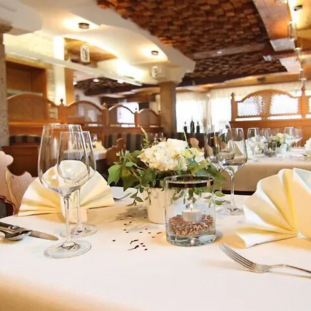 Aparthotel Kroesbacher