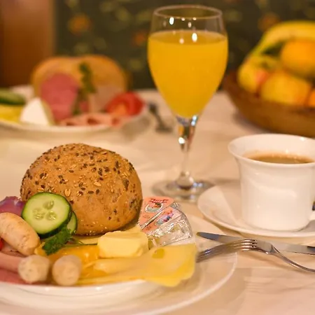 Kroesbacher Aparthotel 3*