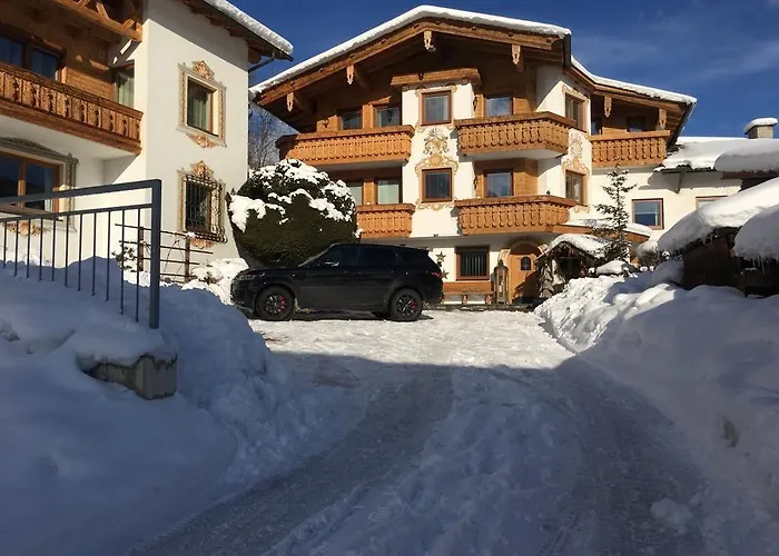 Apart-hotel Kroesbacher 3*