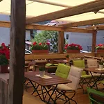 Kroesbacher 3*