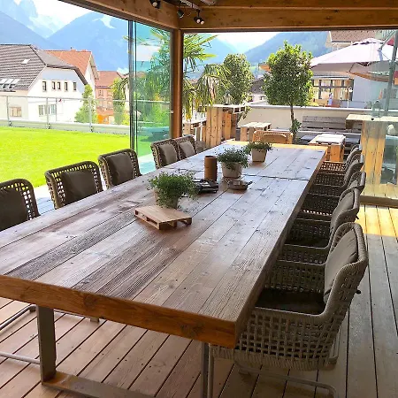 Aparthotel Krosbacher 3*